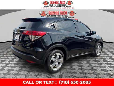 Used 2022 Honda HR-V LX image 7