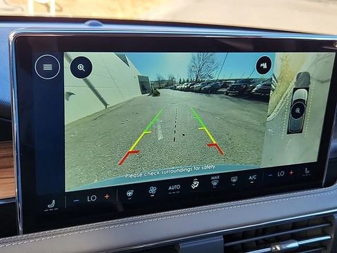 New 2025 Lincoln Corsair Reserve w/ Equipment Group 202A image 21