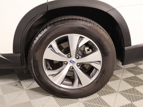 Used 2023 Subaru Ascent Premium AWD/4WD image 19