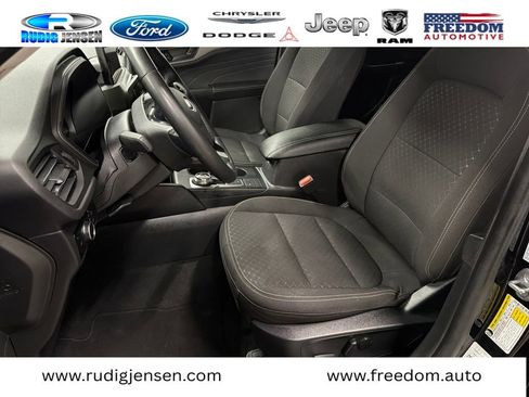 Used 2024 Ford Escape Active w/ Cold Weather Package image 11