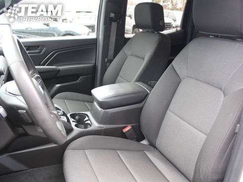 Certified 2024 Chevrolet Colorado Trail Boss w/ Technology Package image 11