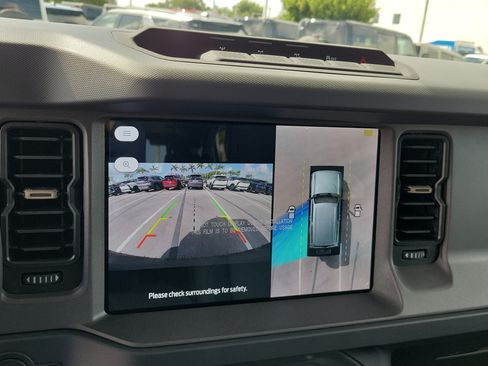 New 2026 Ford Bronco Badlands AWD/4WD image 18