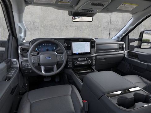 New 2025 Ford F250 Lariat w/ Lariat Ultimate Package image 9