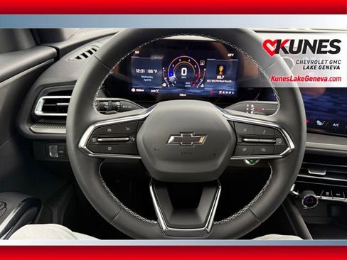 New 2026 Chevrolet Traverse LT w/ Midnight/Sport Edition AWD/4WD image 46