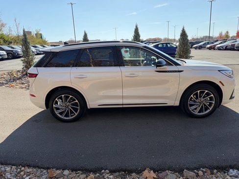 New 2026 Lincoln Corsair Grand Touring image 6