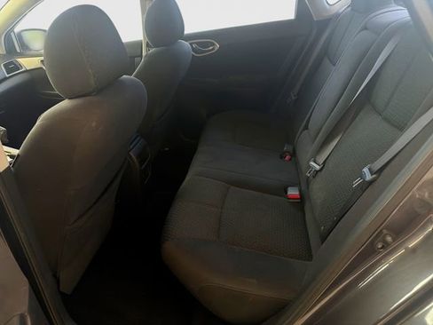 Used 2015 Nissan Sentra SR FWD image 32
