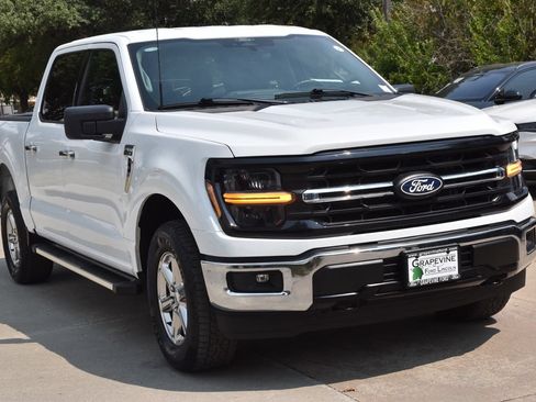 Certified 2025 Ford F150 XLT w/ Equipment Group 301A Standard AWD/4WD image 4