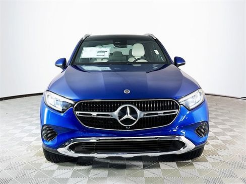 New 2026 Mercedes-Benz GLC 300 GLC 300 image 2