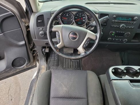 Used 2012 GMC Sierra 2500 SLE w/ SLE Preferred Package image 14