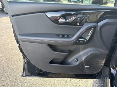 Used 2019 Chevrolet Blazer RS image 12