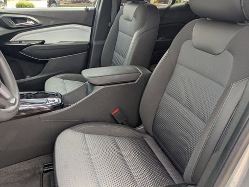 Certified 2024 Chevrolet Trax LT image 21