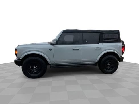 Used 2022 Ford Bronco Outer Banks image 7
