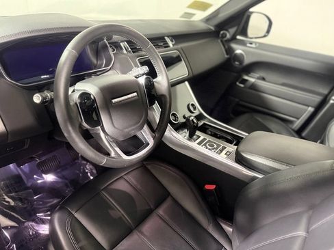 Used 2020 Land Rover Range Rover Sport SE AWD/4WD image 18