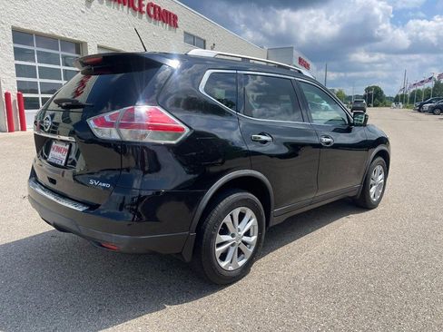 Used 2016 Nissan Rogue SV w/ SV Premium Package AWD/4WD image 3