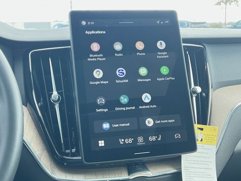 New 2026 Volvo XC60 B5 Plus w/ Protection Package Premier image 18