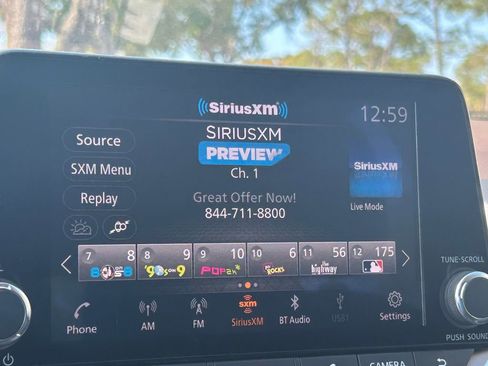 Used 2022 Nissan Rogue SL image 15