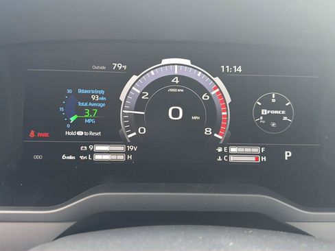 New 2026 Toyota Tundra Limited AWD/4WD image 14
