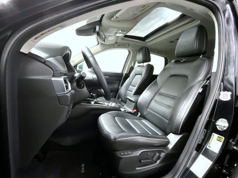 Used 2025 MAZDA CX-5 AWD 2.5 S w/ Preferred Package image 11