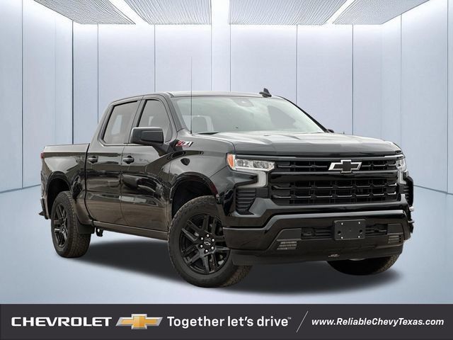 Used 2025 Chevrolet Silverado 1500 RST AWD/4WD image 1