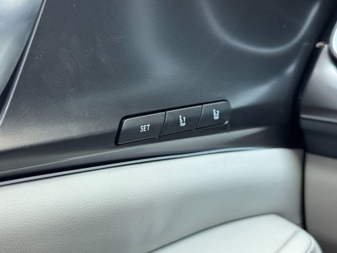 Used 2025 Kia Carnival SX Prestige FWD image 18