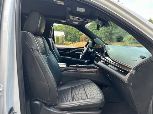 Used 2023 Cadillac Escalade Sport Platinum w/ Heavy-Duty Trailer Package AWD/4WD image 54