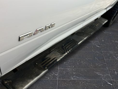 Used 2019 RAM 2500 Big Horn AWD/4WD image 38