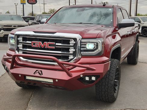 Used 2017 GMC Sierra 1500 SLT image 1