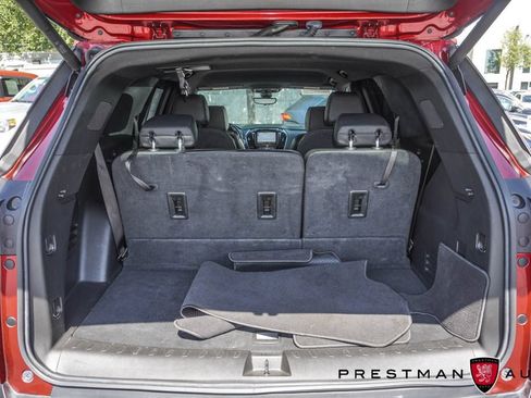 Used 2023 Chevrolet Traverse RS FWD image 49