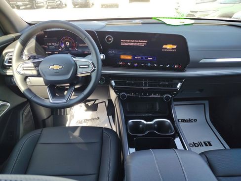 New 2026 Chevrolet Traverse LT w/ LPO, Floor Liner Package image 13