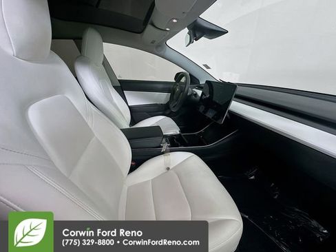 Used 2020 Tesla Model 3 Long Range AWD/4WD image 28
