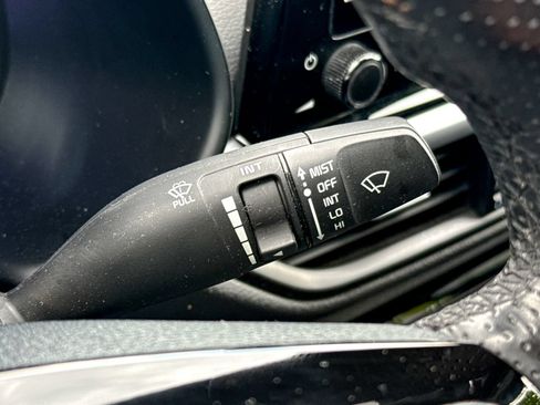 Used 2023 Kia Forte GT-Line w/ GT-Line Premium Package FWD image 32