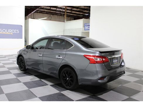 Used 2018 Nissan Sentra S w/ S Midnight Style Package image 6