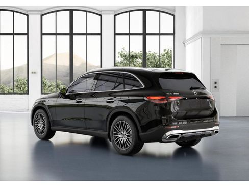 New 2026 Mercedes-Benz GLC 300 image 29