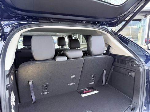 Used 2025 MAZDA CX-90 3.3 Turbo w/ Preferred Package image 17