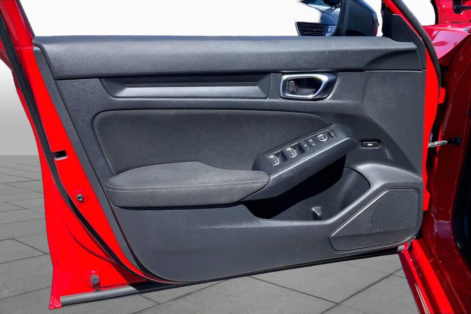 Used 2023 Honda Civic Sport image 21