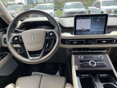 Certified 2023 Lincoln Aviator Grand Touring w/ Equipment Group 301A AWD/4WD image 13