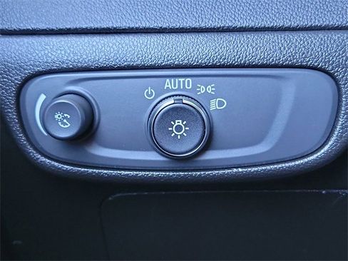 Certified 2023 Chevrolet Bolt LT image 18