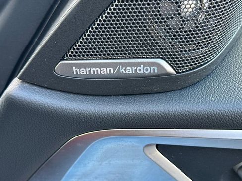 Used 2023 BMW i4 eDrive35 image 19