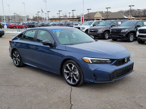 Certified 2025 Honda Civic Sport Touring image 31