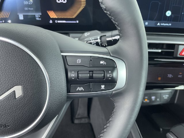 New 2026 Kia K5 GT-Line w/ GT-Line Premium Package AWD/4WD image 31