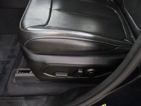 Used 2022 Jeep Grand Cherokee Limited 4xe w/ Luxury Tech Group II AWD/4WD image 37