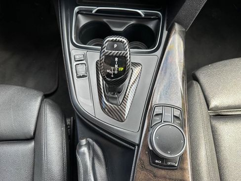 Used 2018 BMW 330i xDrive Sedan image 14