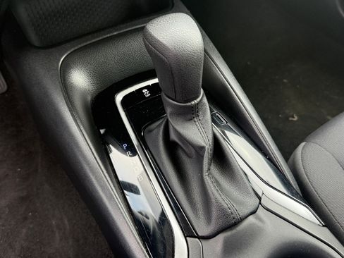 Used 2023 Toyota Corolla LE image 16