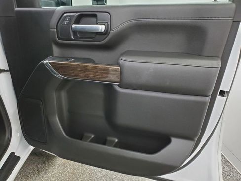 Used 2023 GMC Sierra 3500 SLE w/ SLE Convenience Package image 21