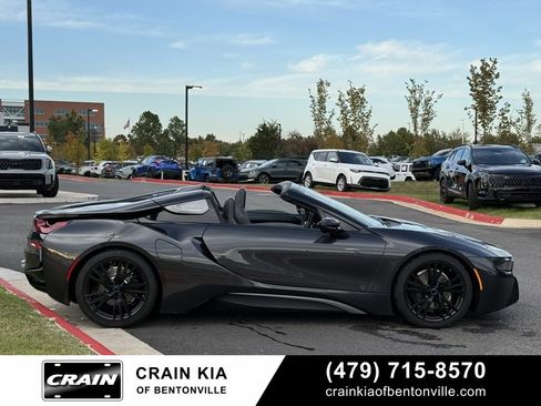 Used 2019 BMW i8 Roadster image 10