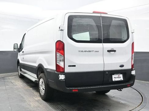 Used 2025 Ford Transit 250 Low Roof w/ Exterior Upgrade Package RWD image 5
