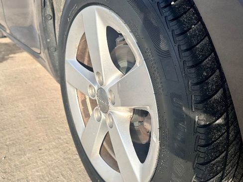 Used 2016 Dodge Dart SXT image 8