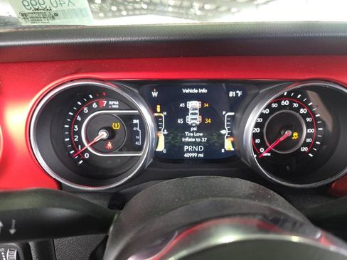 Used 2018 Jeep Wrangler Unlimited Rubicon image 15