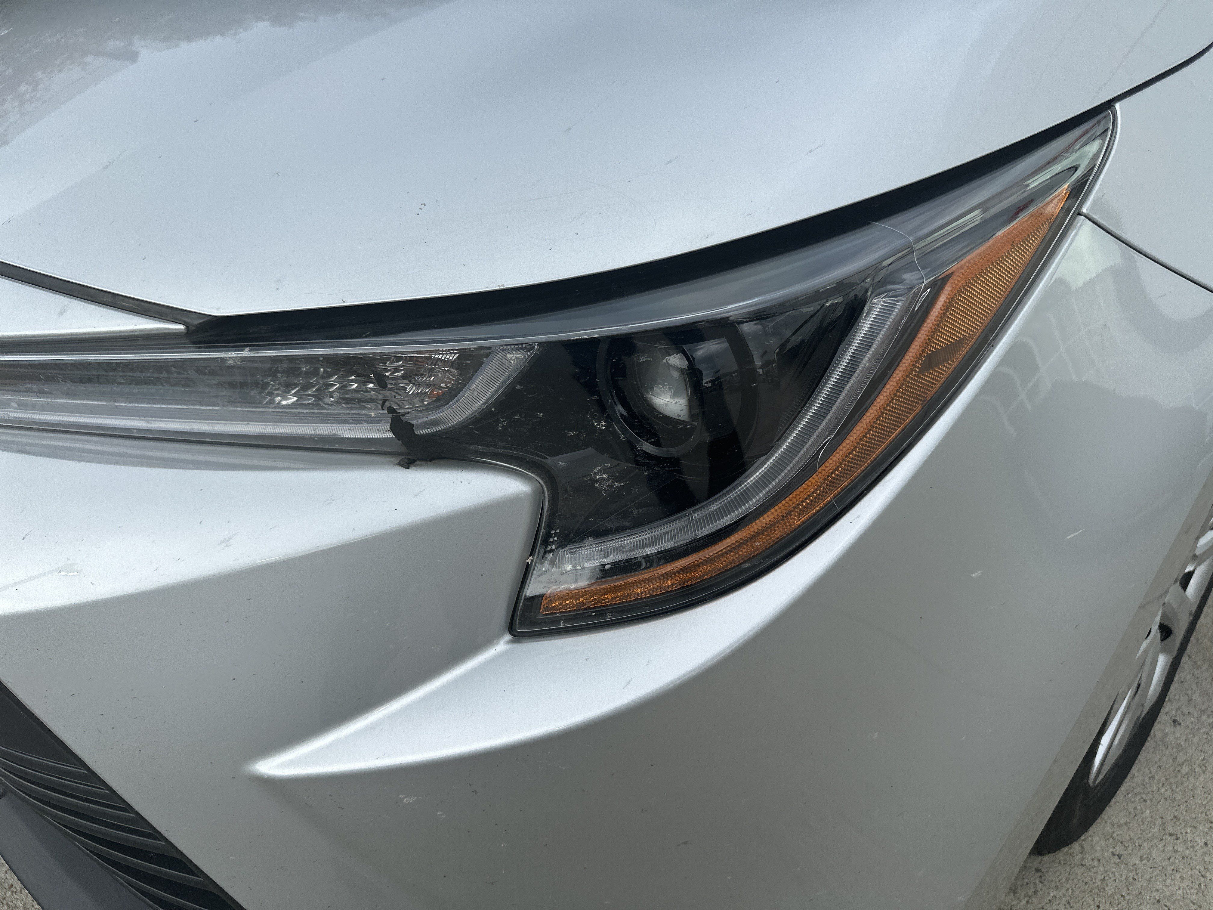 Used 2025 Toyota Corolla LE FWD image 11