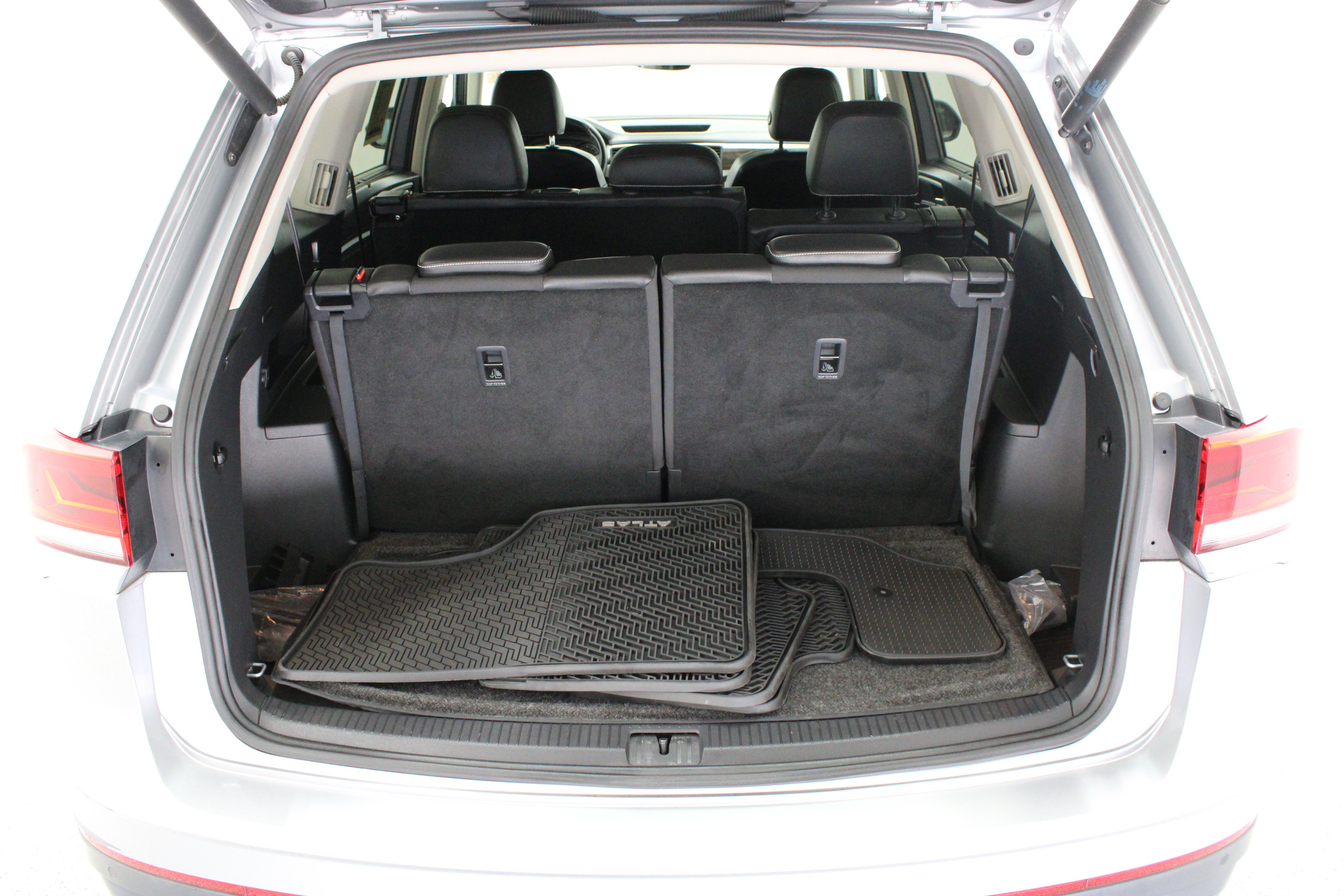 Used 2021 Volkswagen Atlas SE FWD image 34